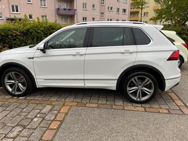 Volkswagen Tiguan 4 Motion R-line