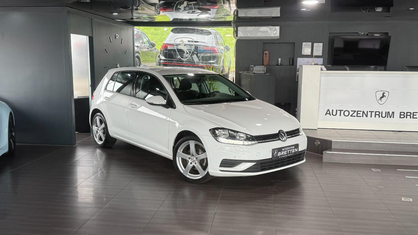 Volkswagen Golf VII 1.6 TDI Lim. Trendline*PDC*SHZ*Klima
