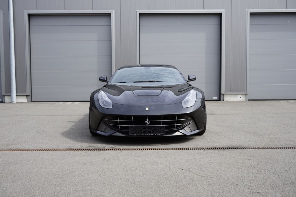 Image of Ferrari F12