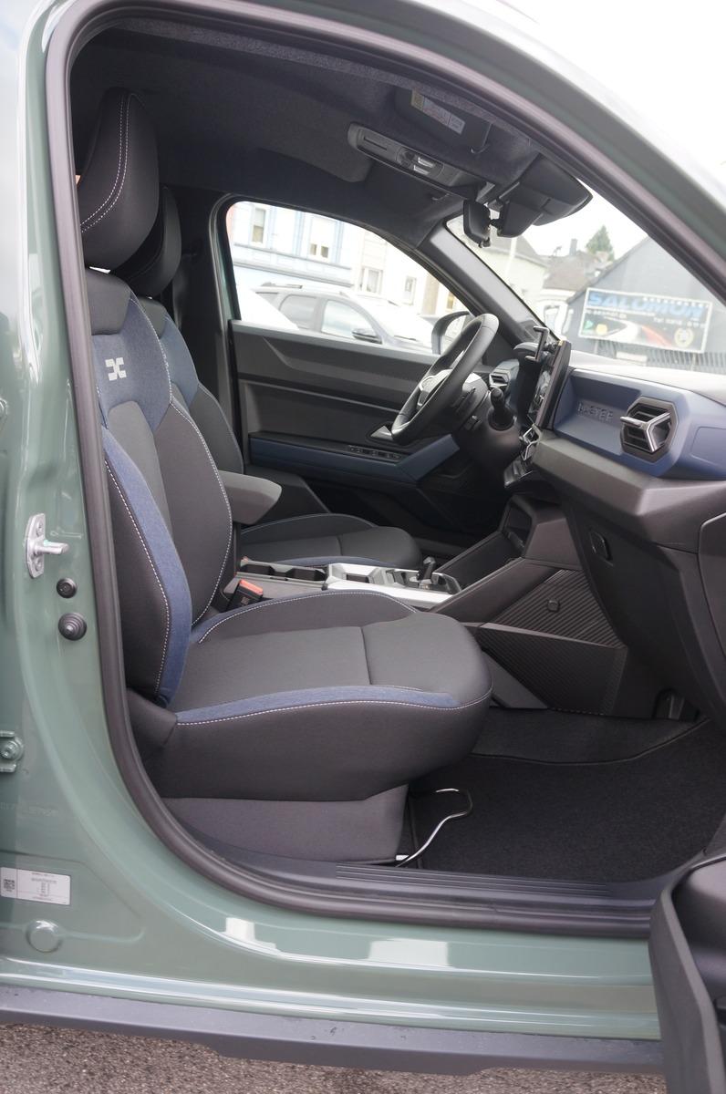 Dacia Duster III TCe150AUTOM*Journey+ AHK+NAVI+4 CAM+1, миниатюра 29