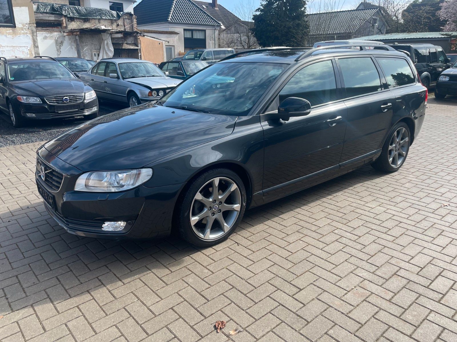 Volvo V70 Kombi D2 Black Edition