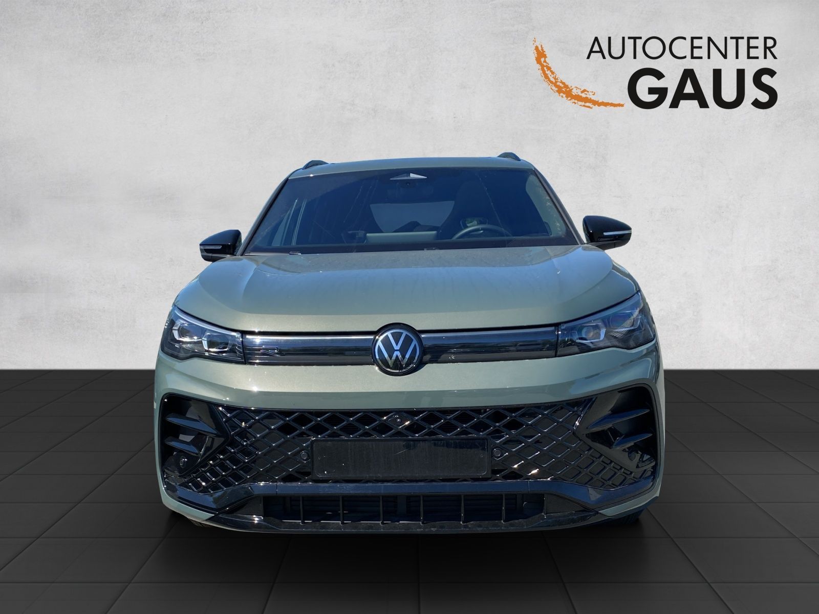 Tiguan R-Line 2.0 TSI DSG 4M AHK*Pano*BlackStyle