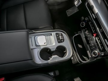 Hyundai Ioniq 9 226 kW 4WD Techniq 7-Sitzer Leder Kamera