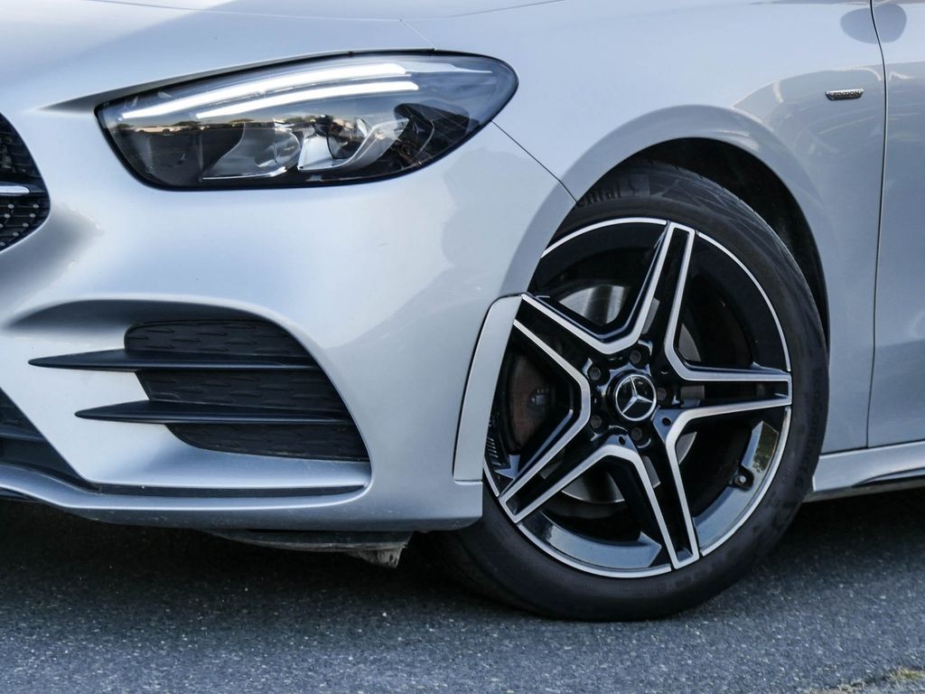 Mercedes-Benz B 200 d 4M |Edition|AMG|NIGHT|DISTR|LED|NAVI|AHK