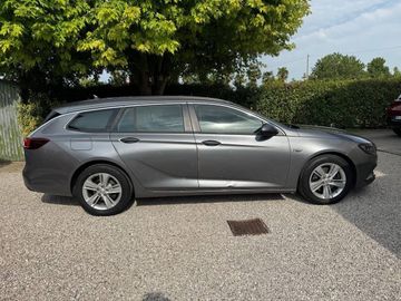 Opel Insignia - 8