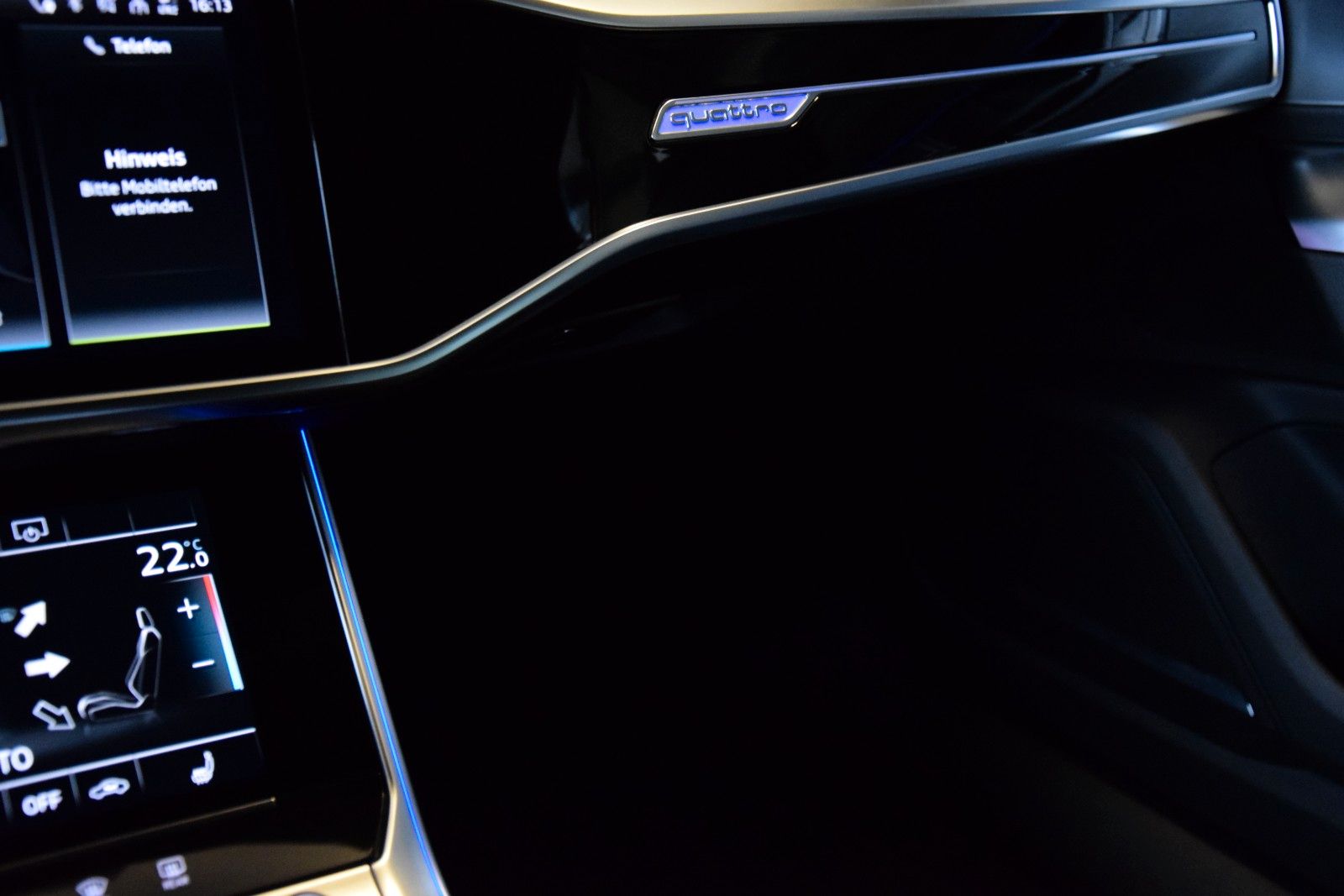 Audi A6 Avant 55 TFSI e QU 3x S-LINE HD-LED PANO 360° foto 23