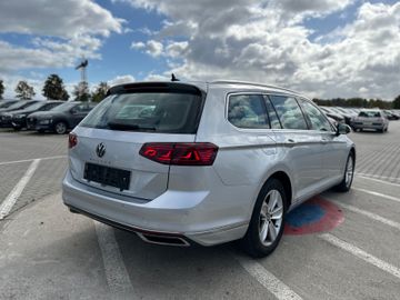 Volkswagen Passat Variant - 5