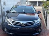 Toyota Avensis Combi 2,2-l-D-4D Automatik Comfort C... - Toyota Avensis in Kiel