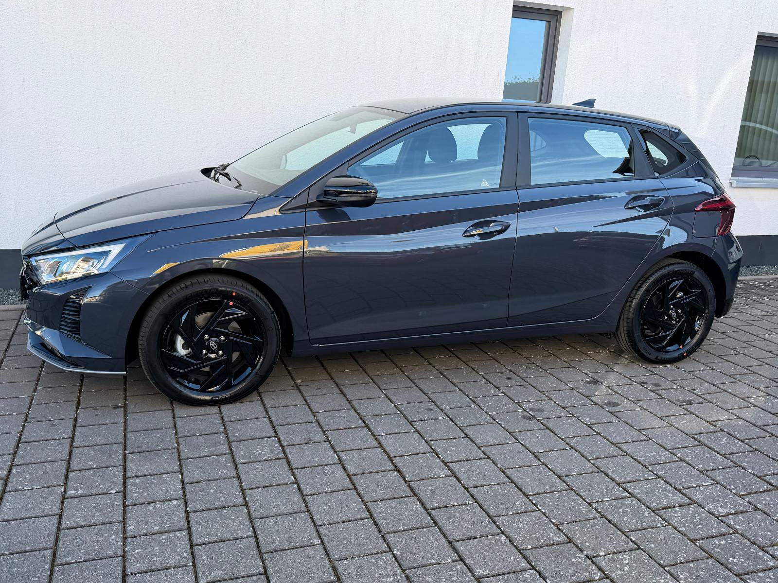 Hyundai i20 1.0 T-GDI Comfort Plus (Navi,Kam.,SH,5 J.G.)