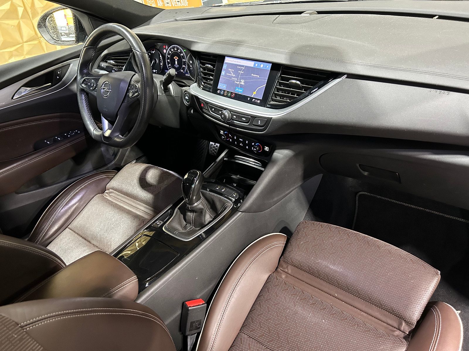 Fahrzeugabbildung Opel Insignia B Sports Tourer Ultimate/MEMORY/ACC/APP