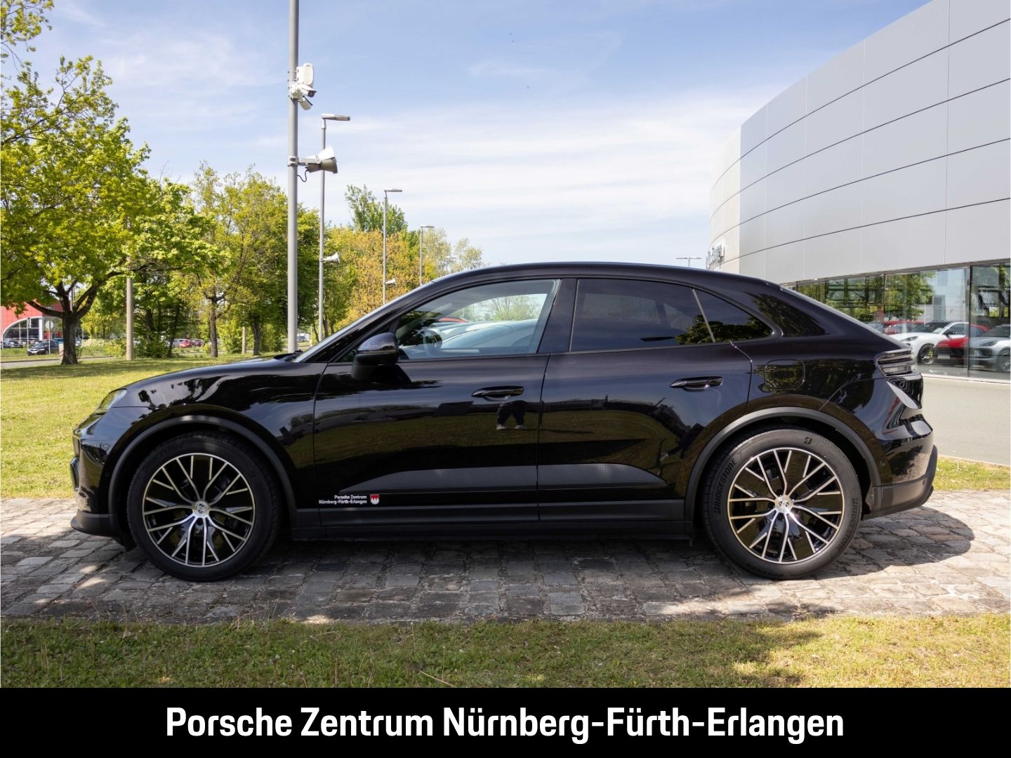 Porsche Macan - Bild 2