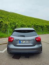 Mercedes-Benz Mercedes-AMG A 45 4MATIC / TÜV + Service neu - graue Mercedes-Benz A 45 AMG