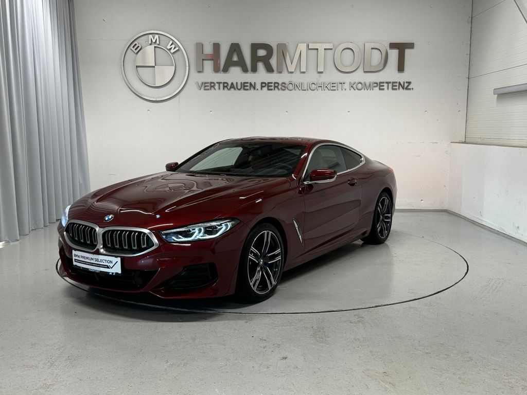 BMW 840