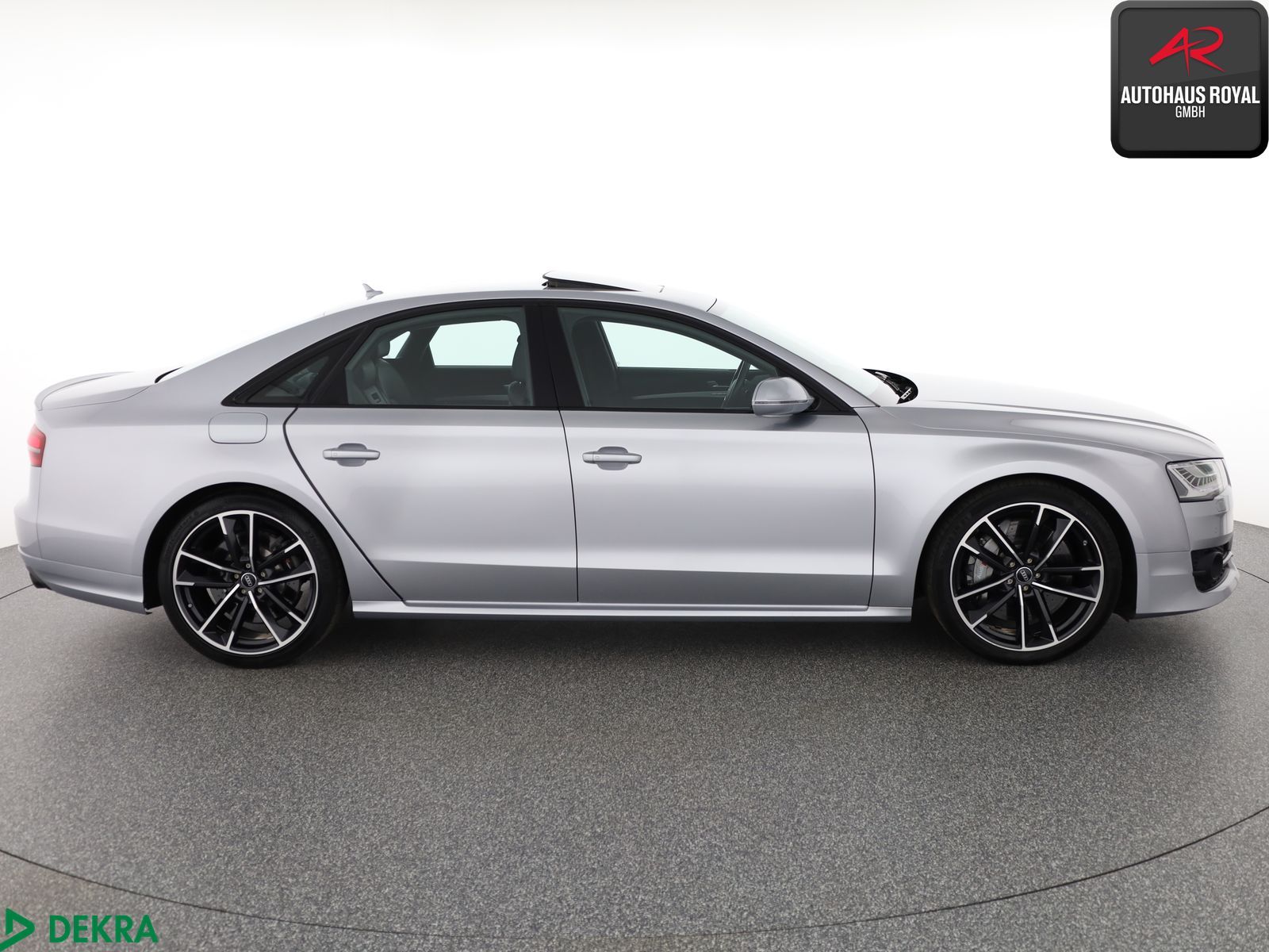 Audi S8 PLUS 4.0 V8 TFSI qu KERAMIK,STANDHZ,HUD,BOSE foto 6