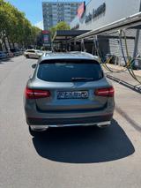 Mercedes-Benz GLC 220 d 4MATIC Automatik grau metallic - Mercedes-Benz GLC-Class: Privatanbieter
