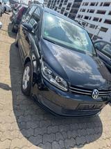 Volkswagen Touran 1.6 TDI Highline BlueMotion Technolog... - Volkswagen Touran aus 2011: Bluemotion