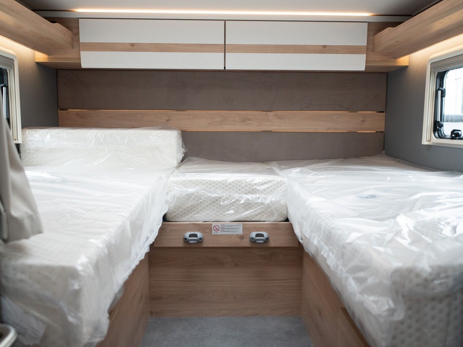 Fahrzeugabbildung Dethleffs Just Camp Active T 7052 EB AKTION*Hubbett*MJ26