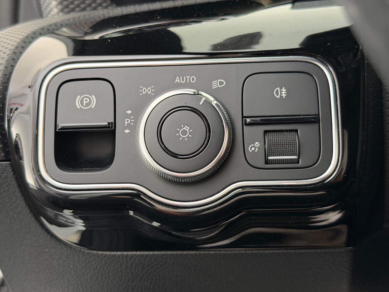 Mercedes-Benz A-Class Lim.*PROGRESSIVE*LED-R.KAM-APPLE-LHZ-TEMPO, миниатюра 27