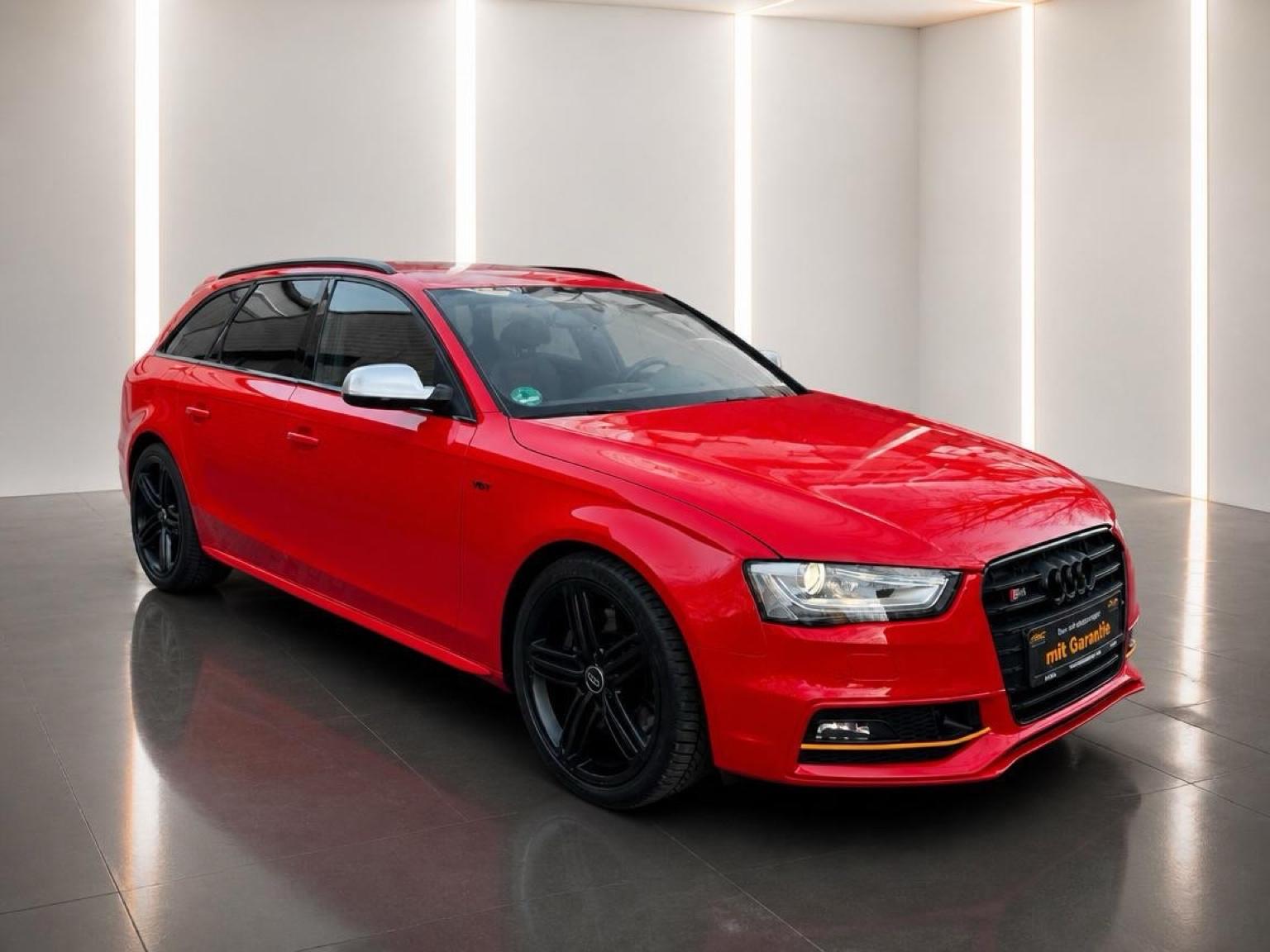 Audi S4 Avant 3.0 TFSI quattro 333 S tronic / Bang & Olufsen / Chauffage stationnaire / Sièges à mémoire