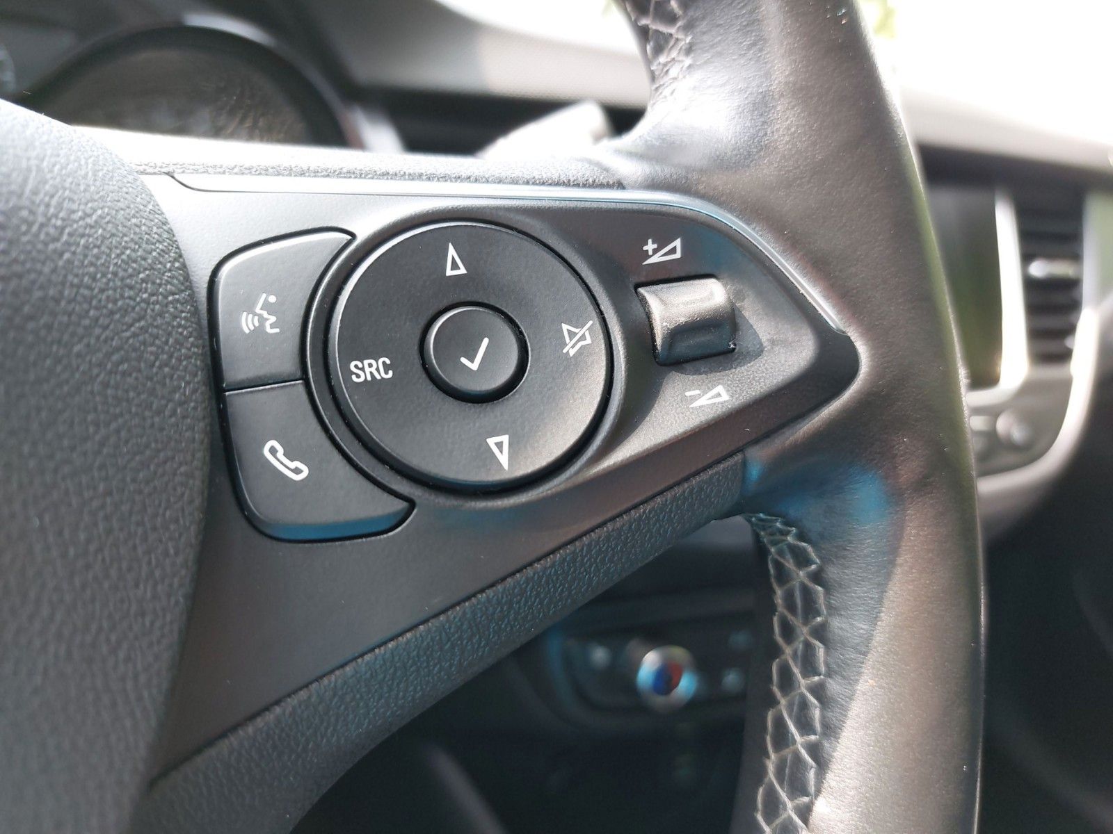 Opel Crossland (X) Allwetter 360° KAM CarPlay Android – Bild 19