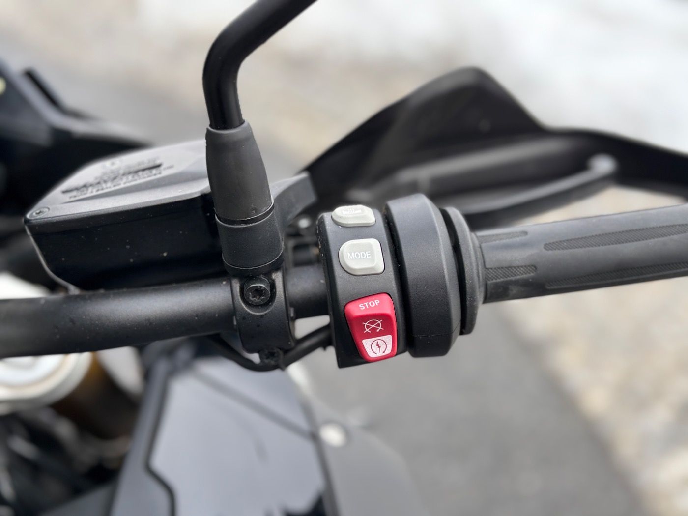 Fahrzeugabbildung BMW S 1000 XR 2 Pakete Seitenkoffer