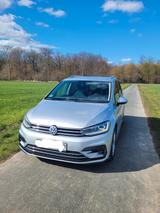 Volkswagen Touran 1.8 TSI DSG R- Line - Volkswagen Touran: R Line