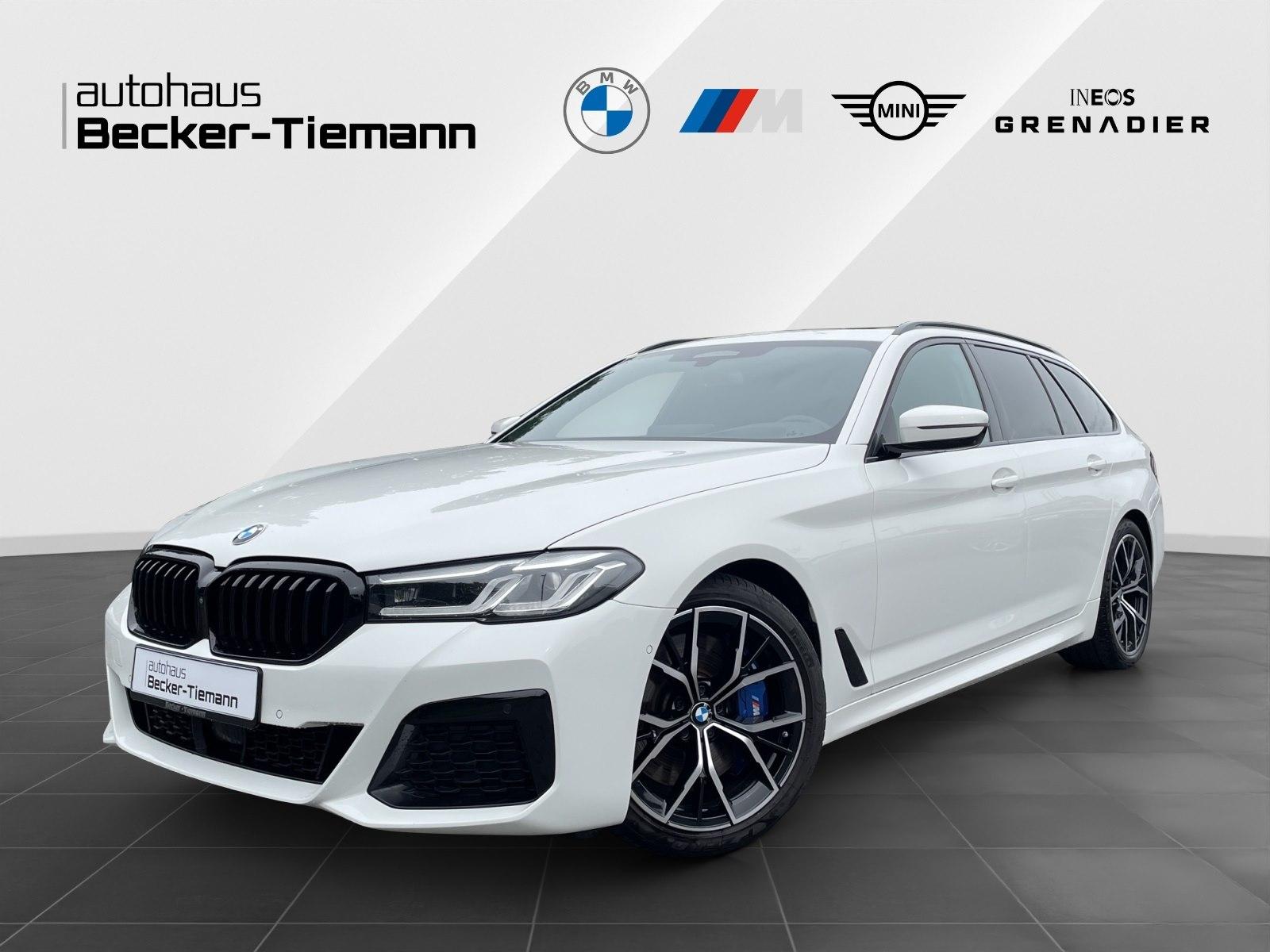 BMW 530d xDrive Touring/ M Sport/ HUD/ ParkAss+/ Pan