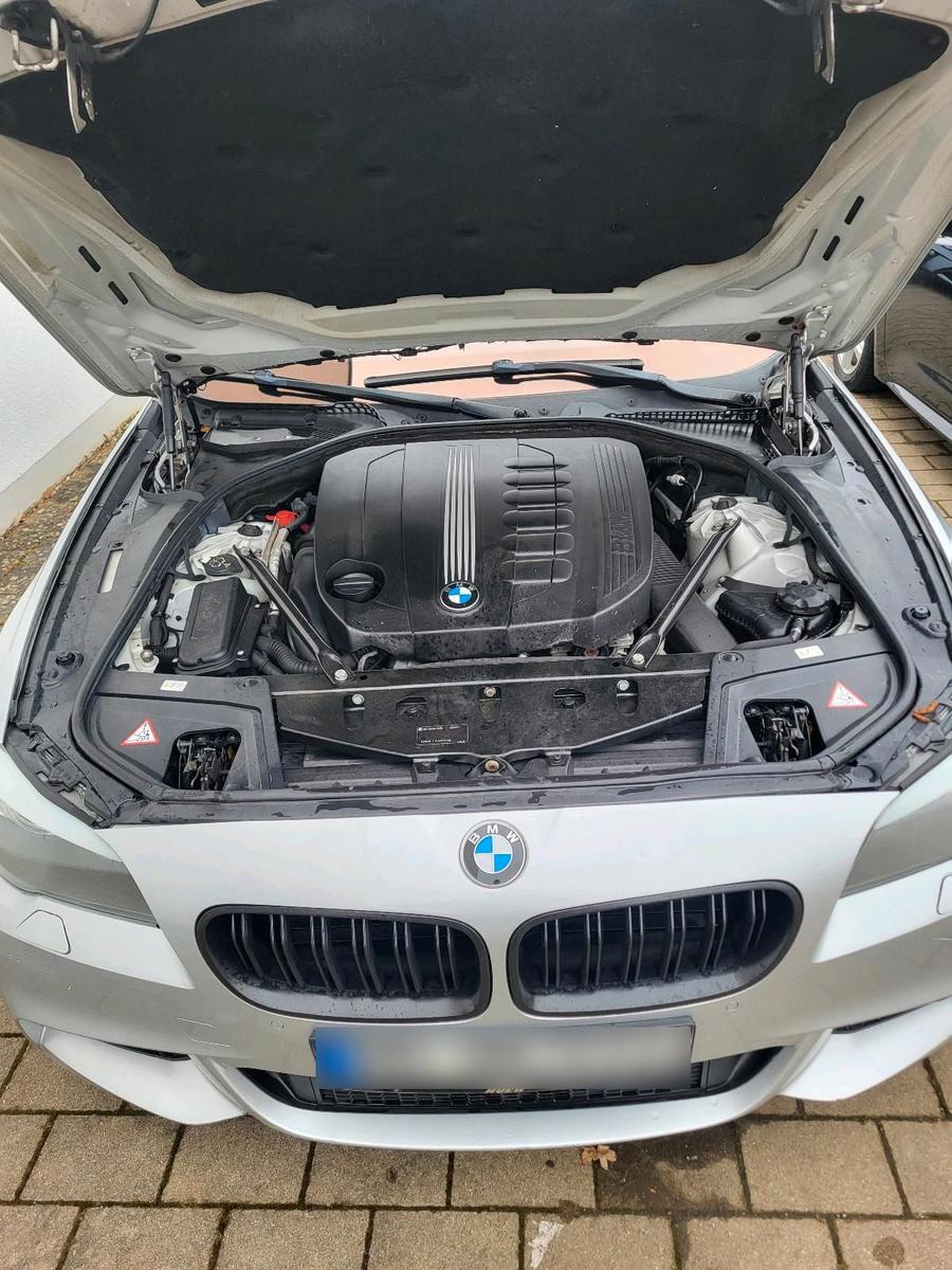 BMW 525 2011 — photo 8