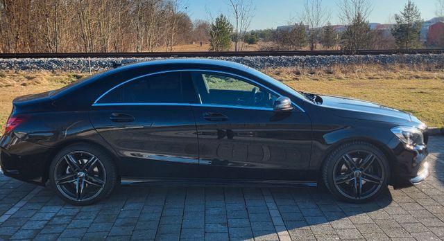 MERCEDES-BENZ CLA 200 PEAK Edition PEAK Edition