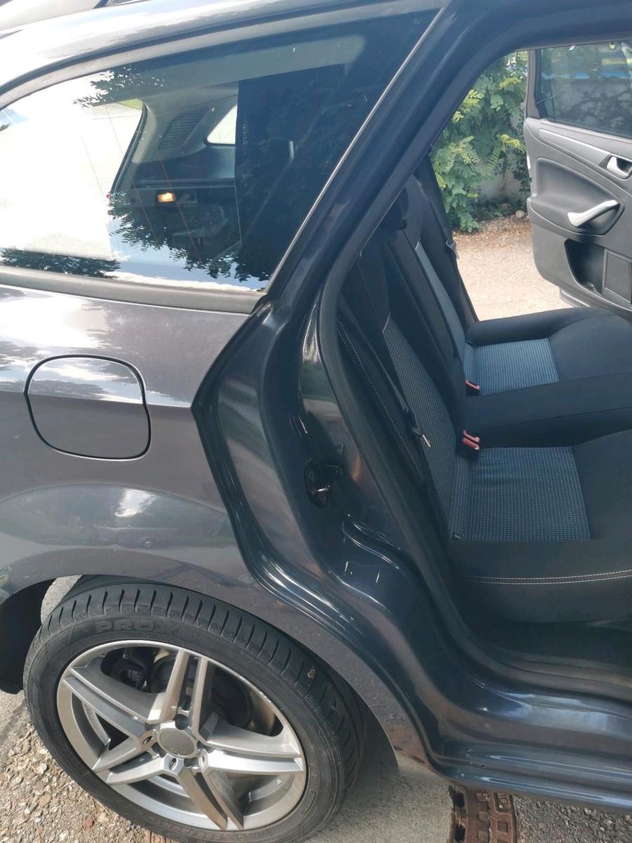 Ford Mondeo 2010 — photo 8