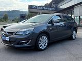 Opel Astra J Sports Tourer Exklusiv Garantie TÜV NAVI - Opel Astra: Exklusiv