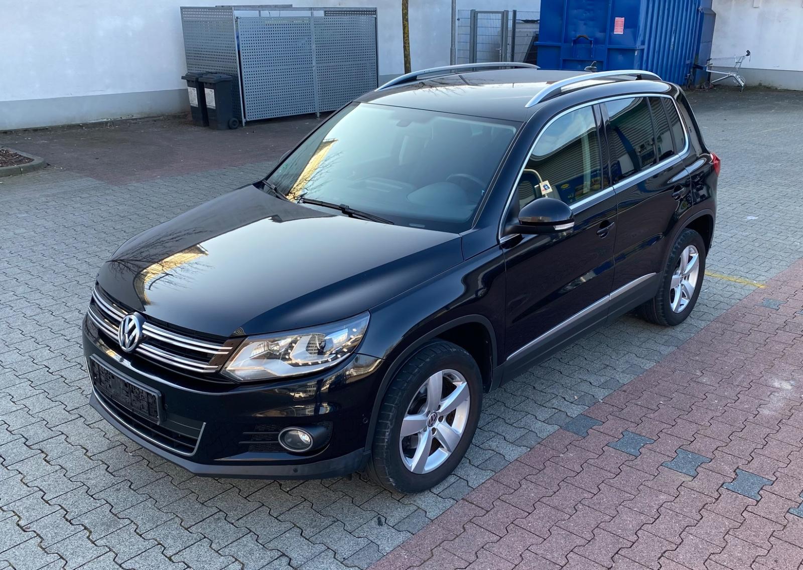 Volkswagen Tiguan 2.0 TDI DSG 4MOTION/Navi/Kamera/AHK