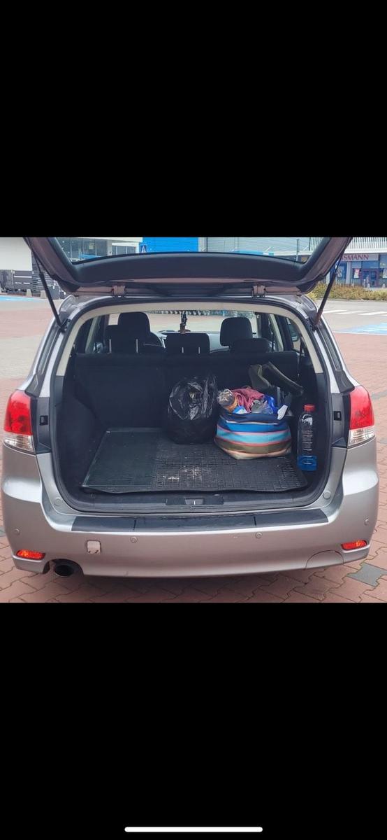 Subaru Legacy 2011 — photo 10