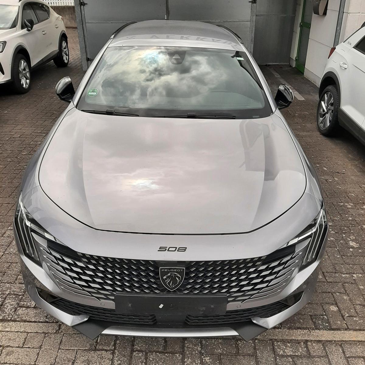 Peugeot 508 1,5HDI Kombi Autom. Allure Pack LED-Navi-ALU