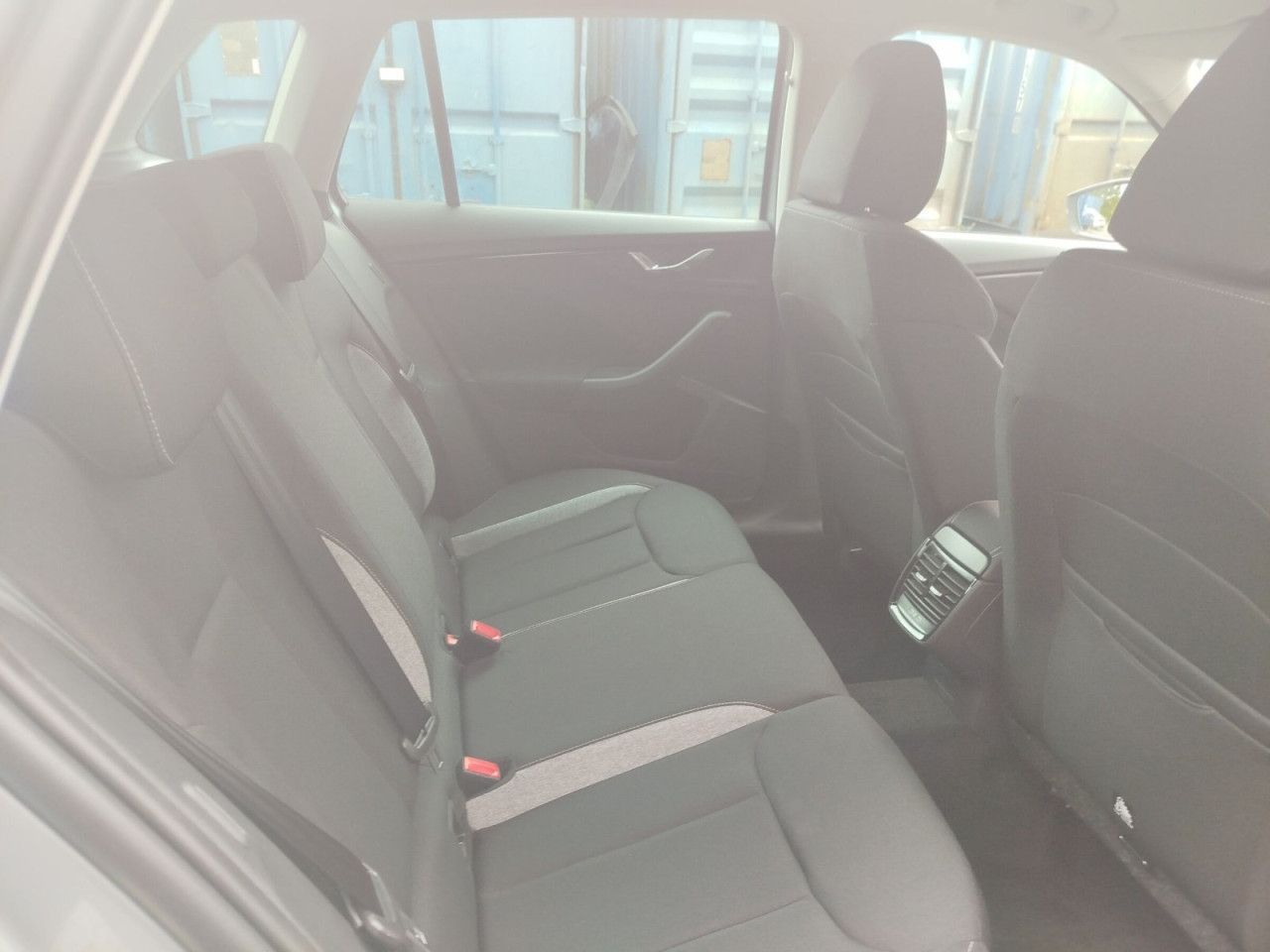 Fahrzeugabbildung SKODA Kamiq Extra SELECTS85/1.0 A7F
