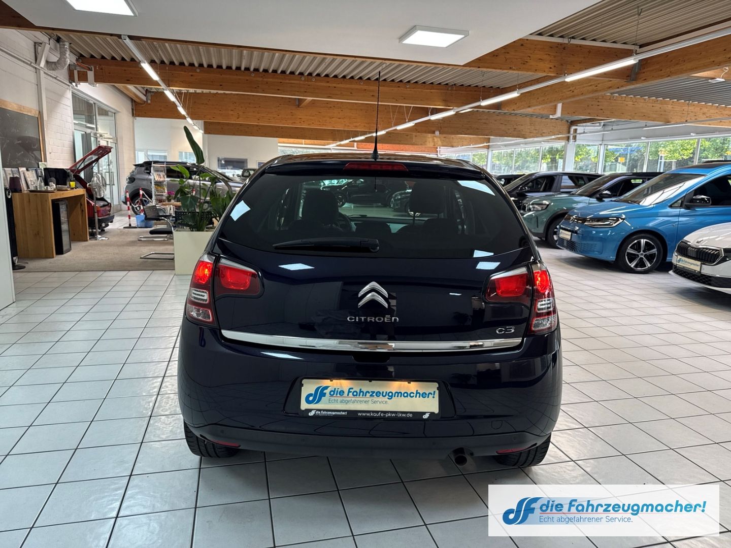 Fahrzeugabbildung Citroën C3 Selection Notbremsass. Temp Tel.-Vorb. PDC Ko