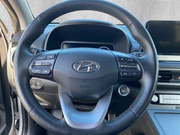 Hyundai Kona Edition 30+ Elektro Kam.+KeyLess+Navi+ACC
