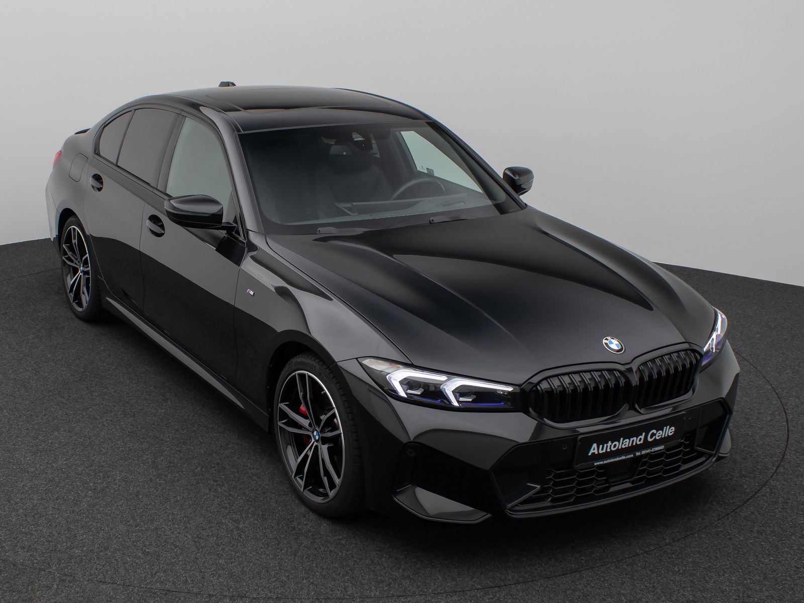 Fahrzeugabbildung BMW 320i M SportPro Glasdach Kamera HUD DAB HiFi 19"