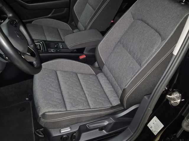 Passat Variant Business 1.5 TSI DSG,Navi,AHK