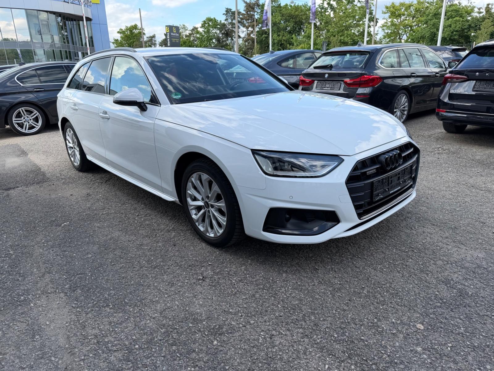 Audi A4 Avant 40 TDI quattro ACC Sportsitze