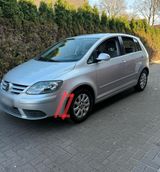 Volkswagen Auto Volkswagen Golf Plus Automatik - Volkswagen Golf Plus aus 2005