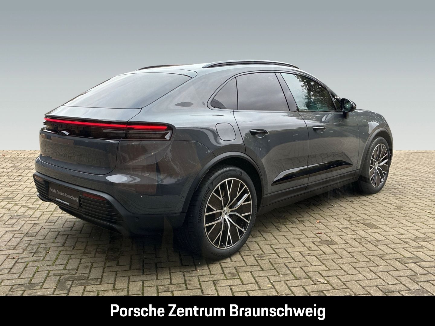 Porsche Macan - Bild 9