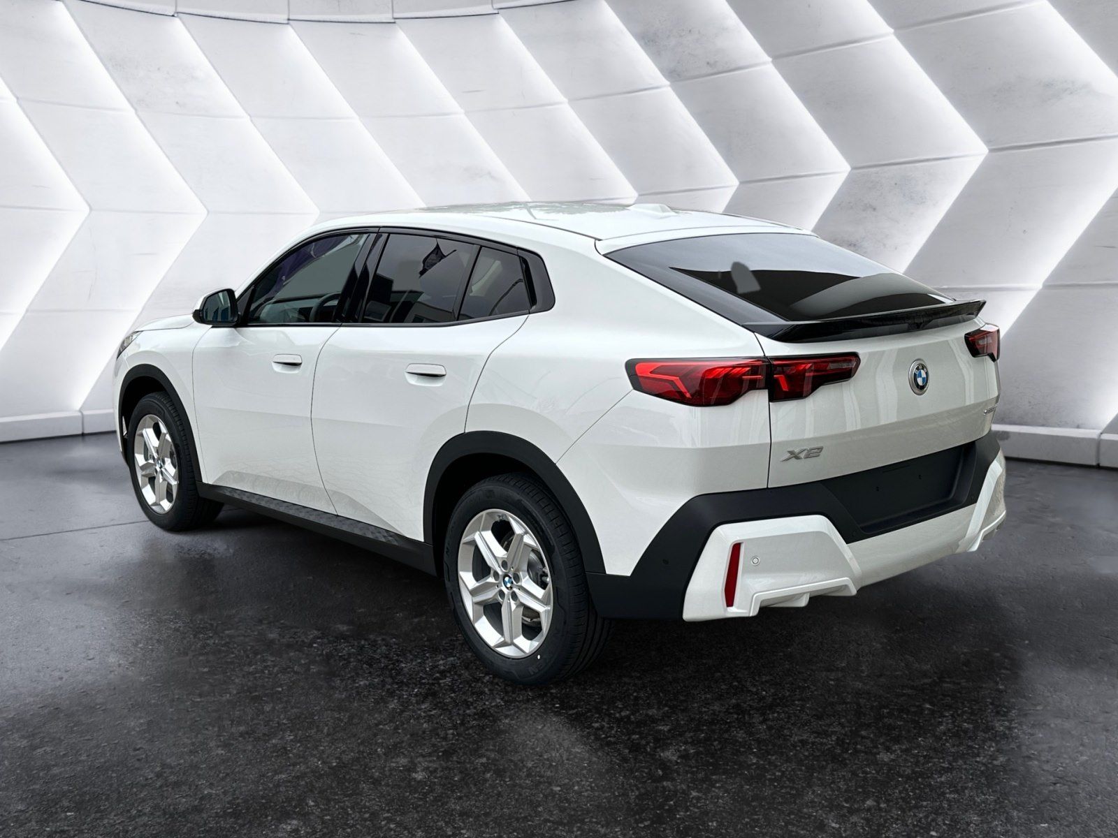 BMW X2 sDrive20i DAB LED Komfortzg. Parkassistent foto 3