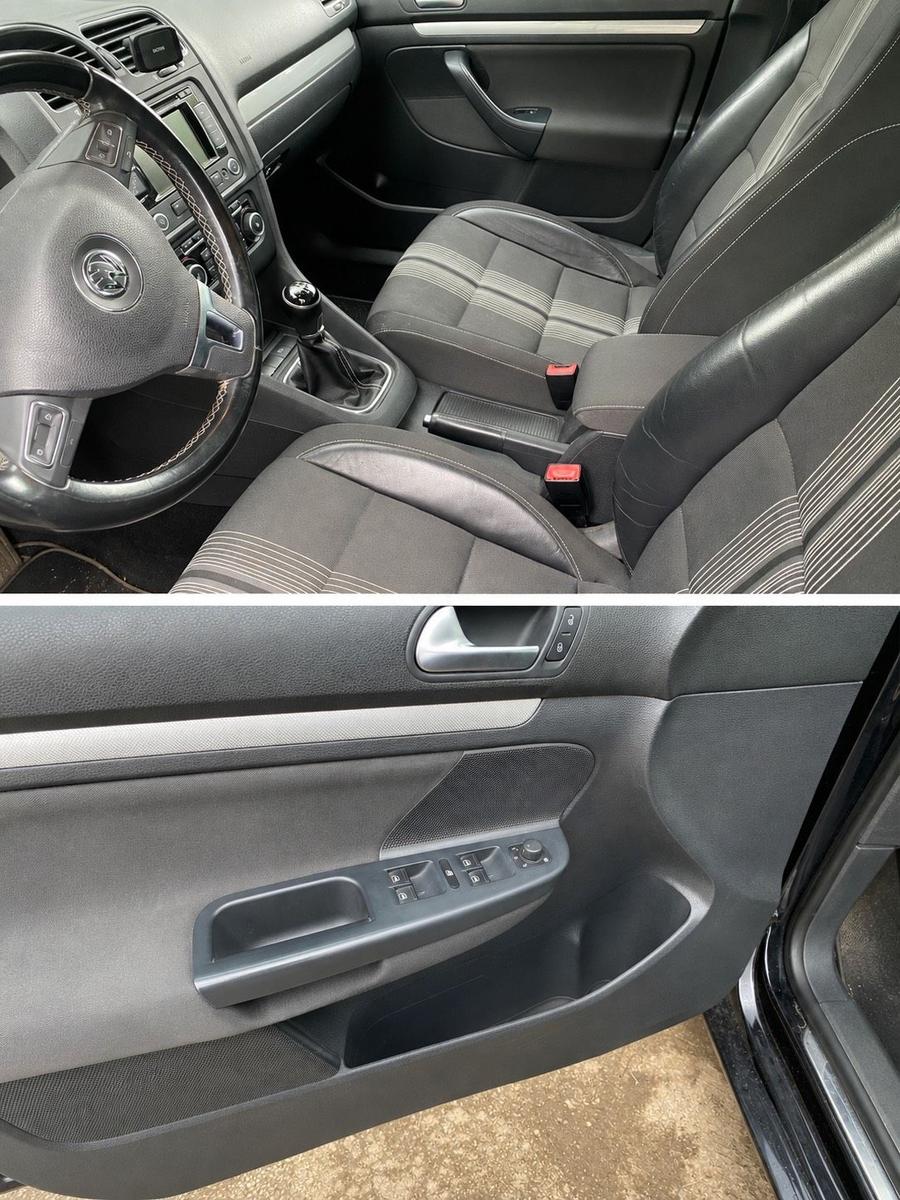Volkswagen Golf 2012 — interior