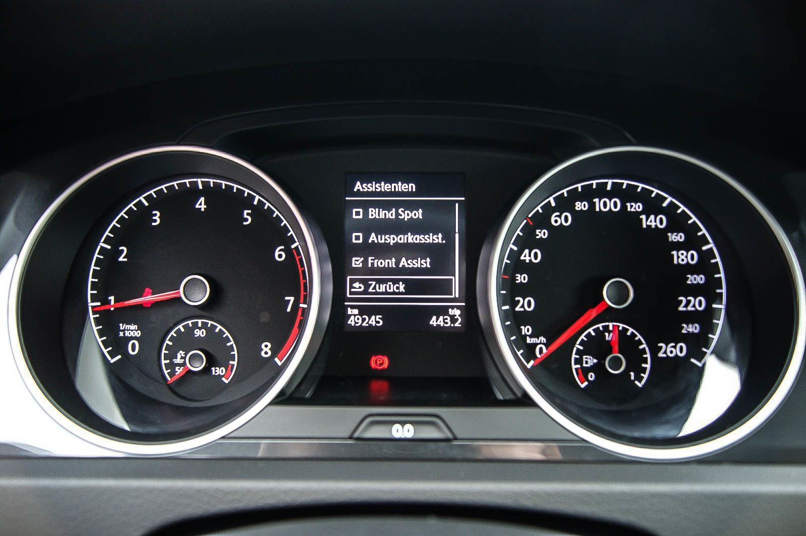 Fahrzeugabbildung Volkswagen Golf VII Variant Comfortline LED ACC SIHZG 1HAND