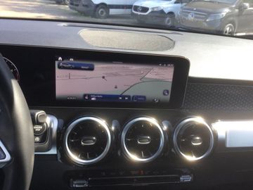 Mercedes GLB 220 - 10