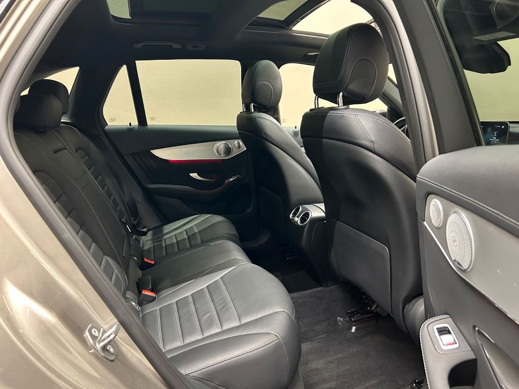 Mercedes-Benz GLC 300 GLC300 4M *AMG LINE*NIGHT*PANO*HD-U*360°*KEY-GO*