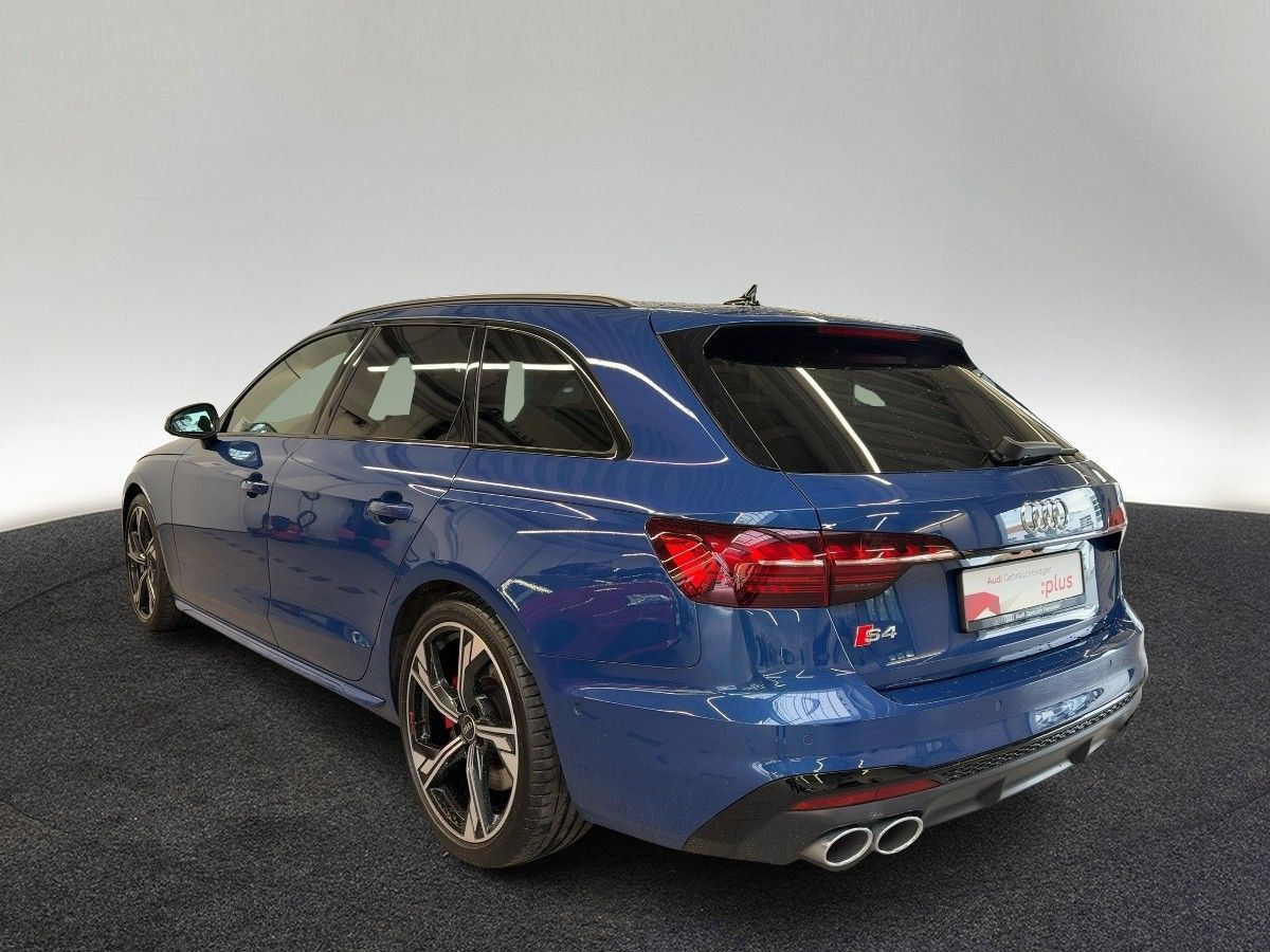 Audi S4 - Bild 4