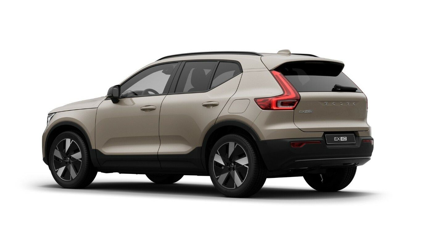 Volvo EX40 Plus Dark Single Motor Extended Range imagem 2