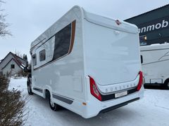 BUERSTNER Lyseo M 660 Harmony Line-Mercedes-Aut.-Dachklima